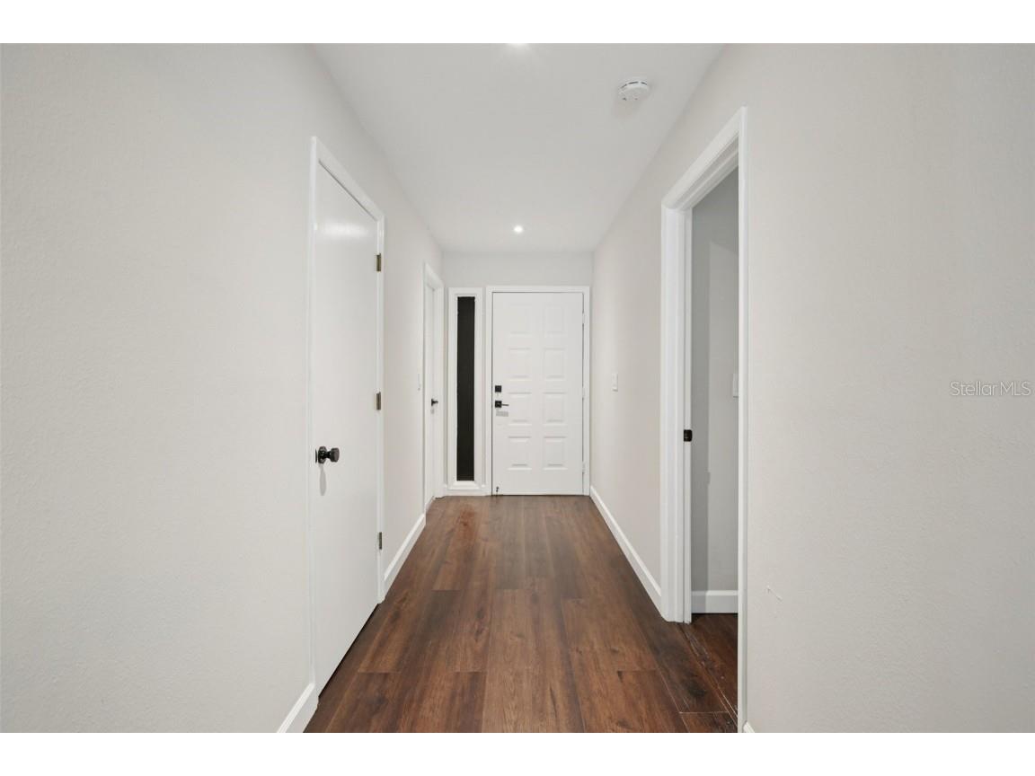 665 Eastpointe Parkway Sarasota FL 34232 A4673589 image5