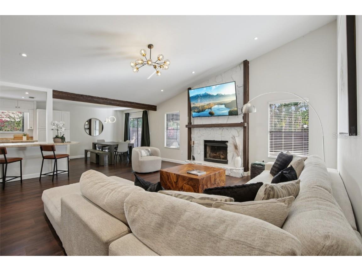 665 Eastpointe Parkway Sarasota FL 34232 A4673589 image6