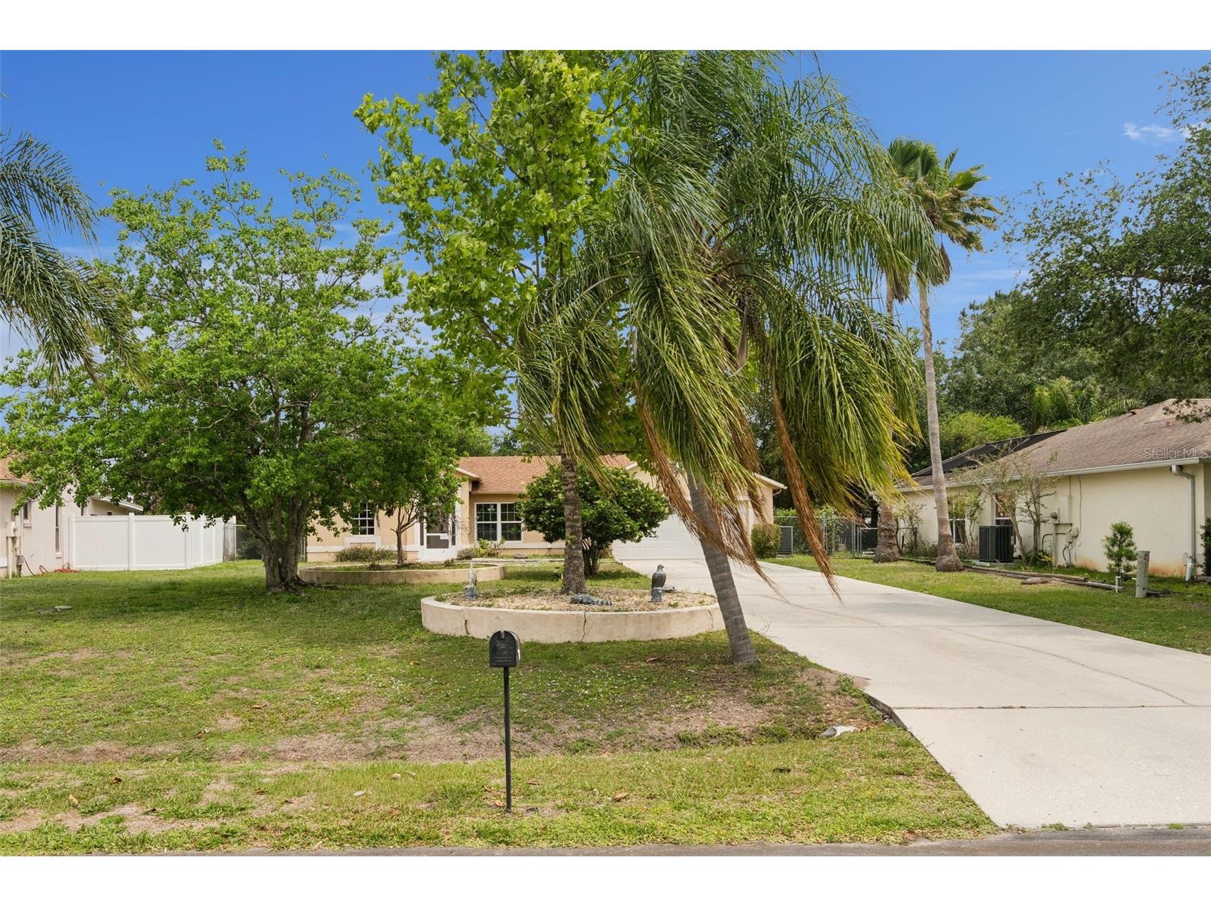 665 Sterling Drive Kissimmee FL 34758 G5111742 image2