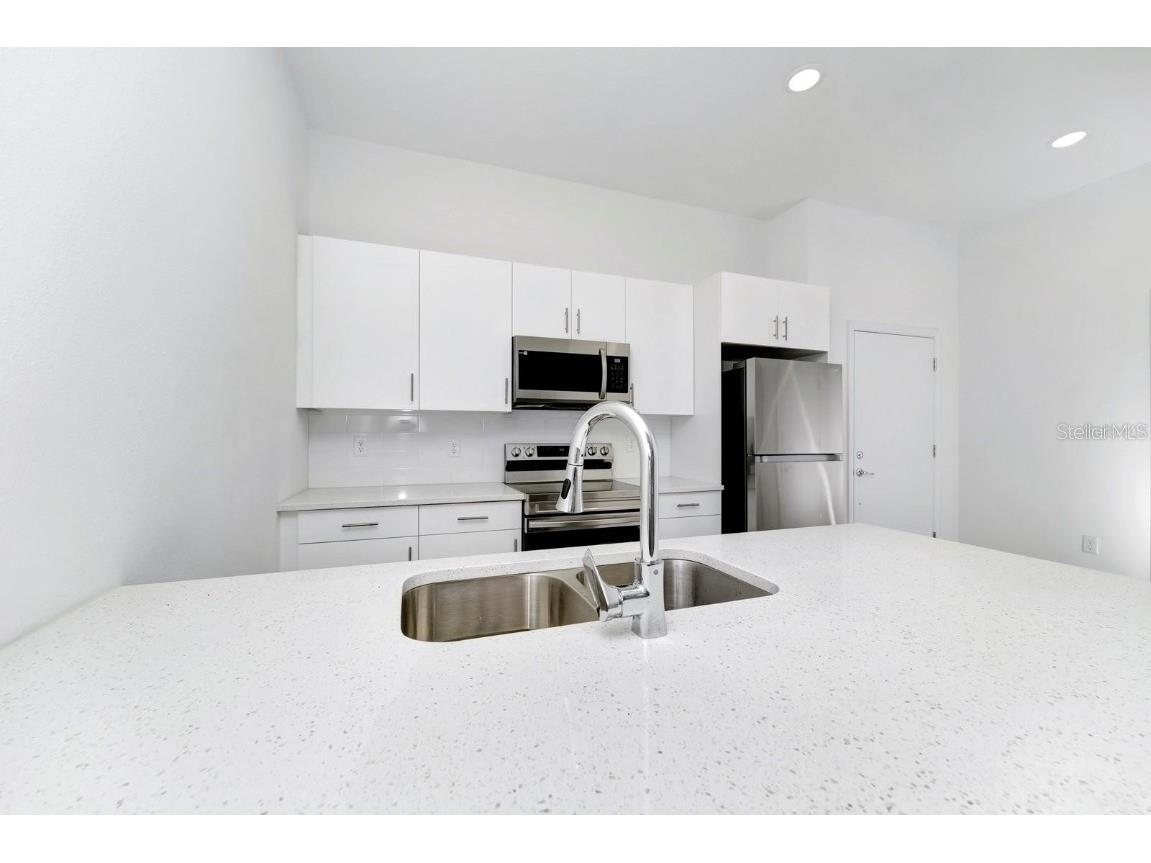 665 Trikomo Drive Davenport FL 33896 O6347770 image9