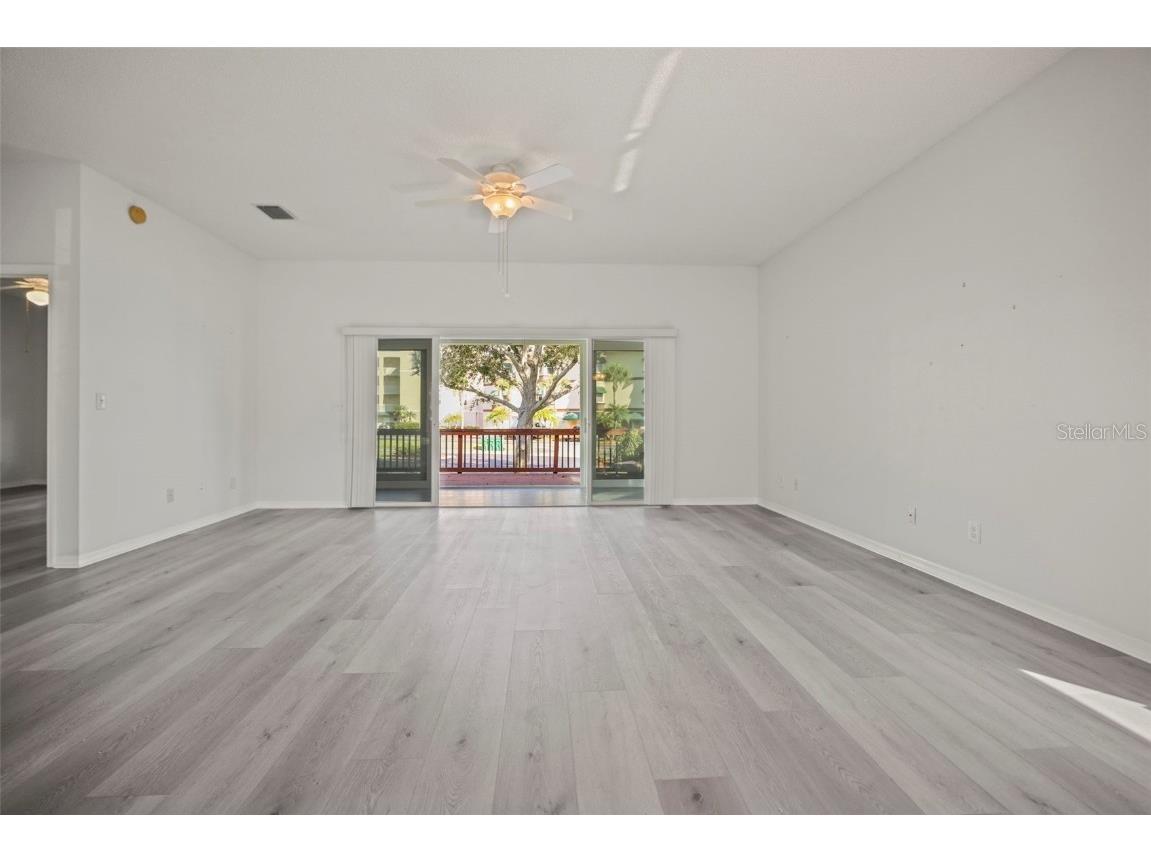 6650 100th Way N #25C Saint Petersburg FL 33708 TB8450756 image13