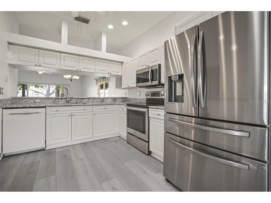 6650 100th Way N #25C Saint Petersburg FL 33708 TB8450756 image20