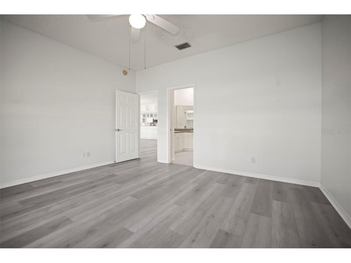 6650 100th Way N #25C Saint Petersburg FL 33708 TB8450756 image23