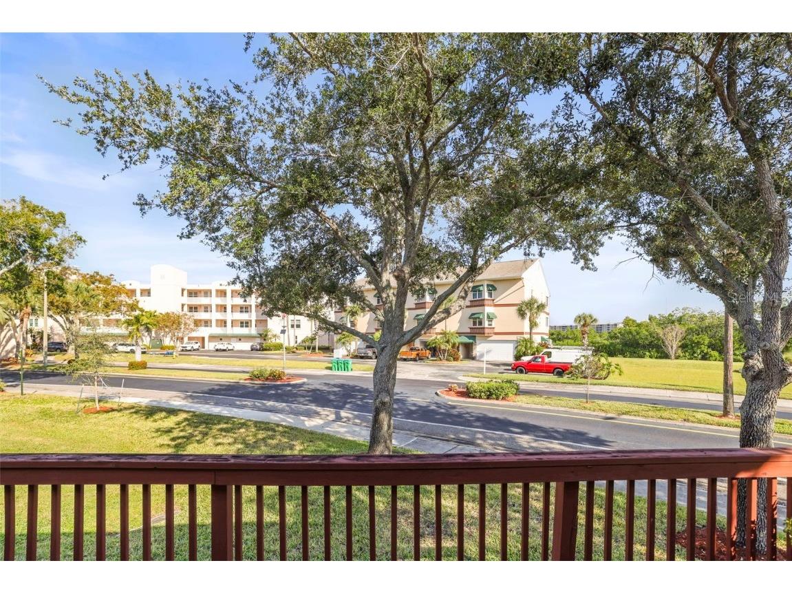 6650 100th Way N #25C Saint Petersburg FL 33708 TB8450756 image44