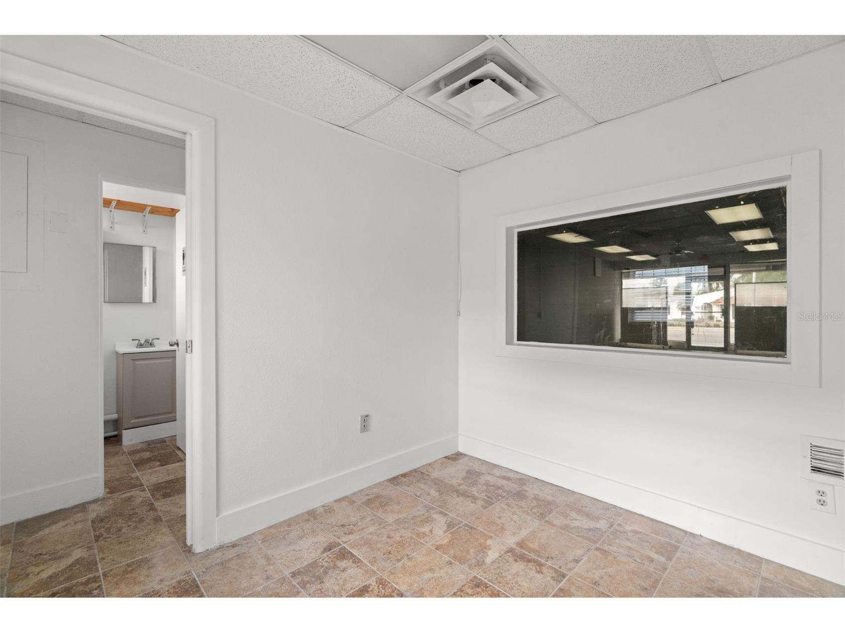 6650 Gulf Boulevard Saint Pete Beach FL 33706 TB8504178 image14