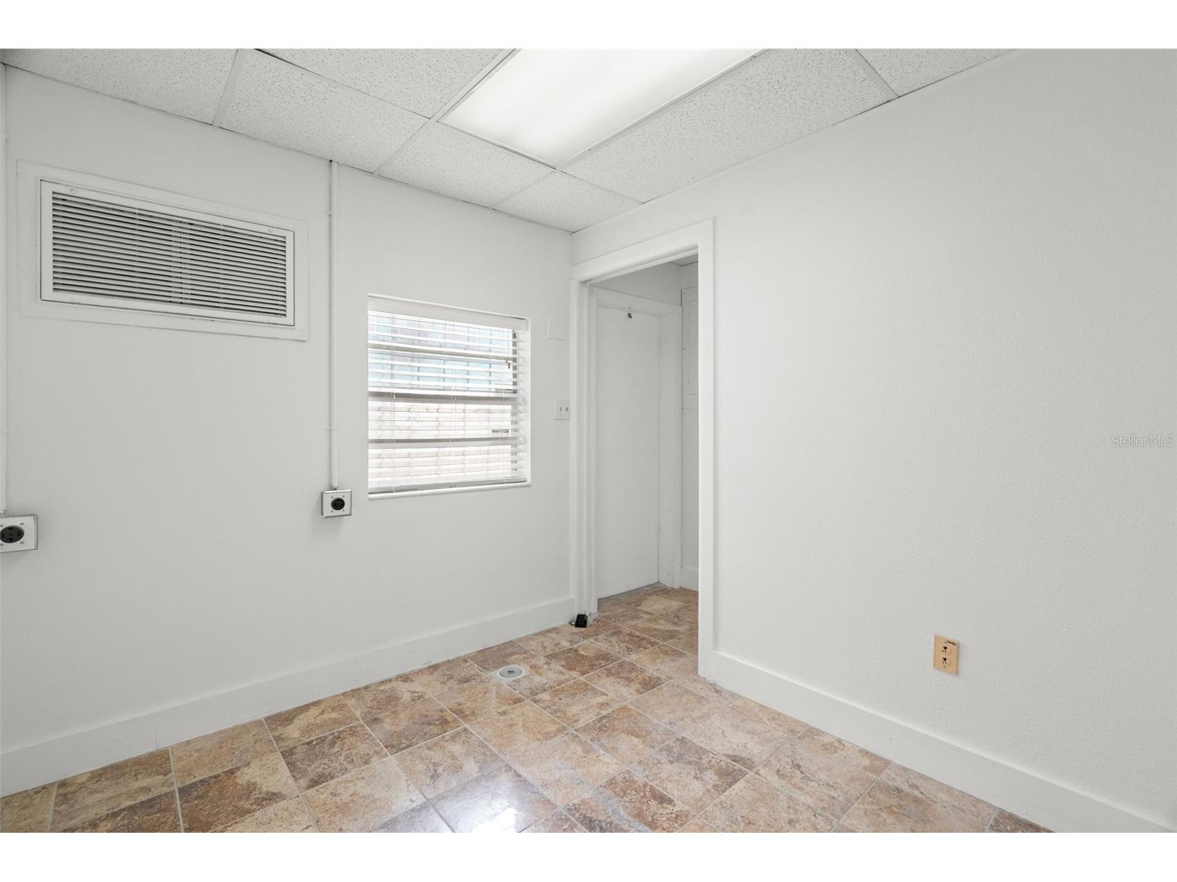 6650 Gulf Boulevard Saint Pete Beach FL 33706 TB8504178 image8