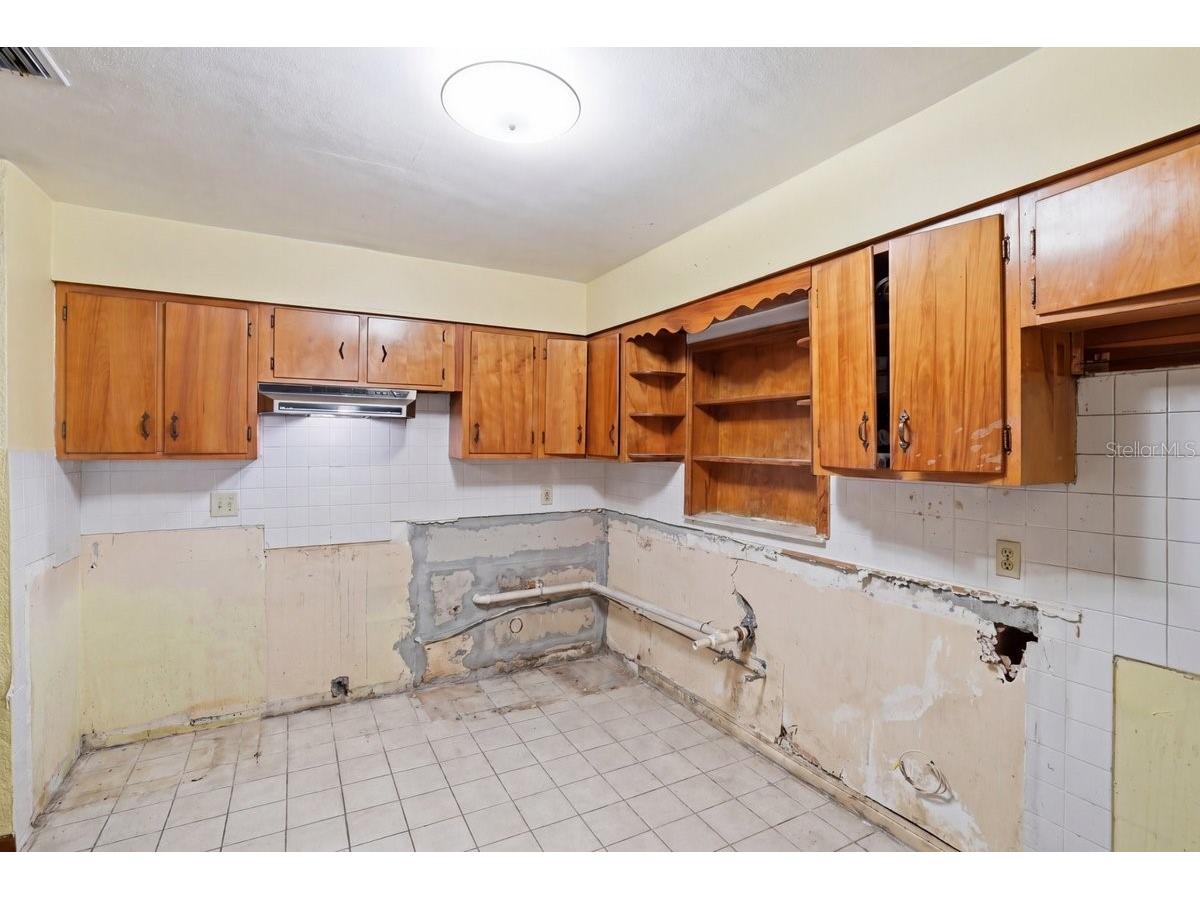 6650 Hibiscus Avenue S South Pasadena FL 33707 TB8502546 image8