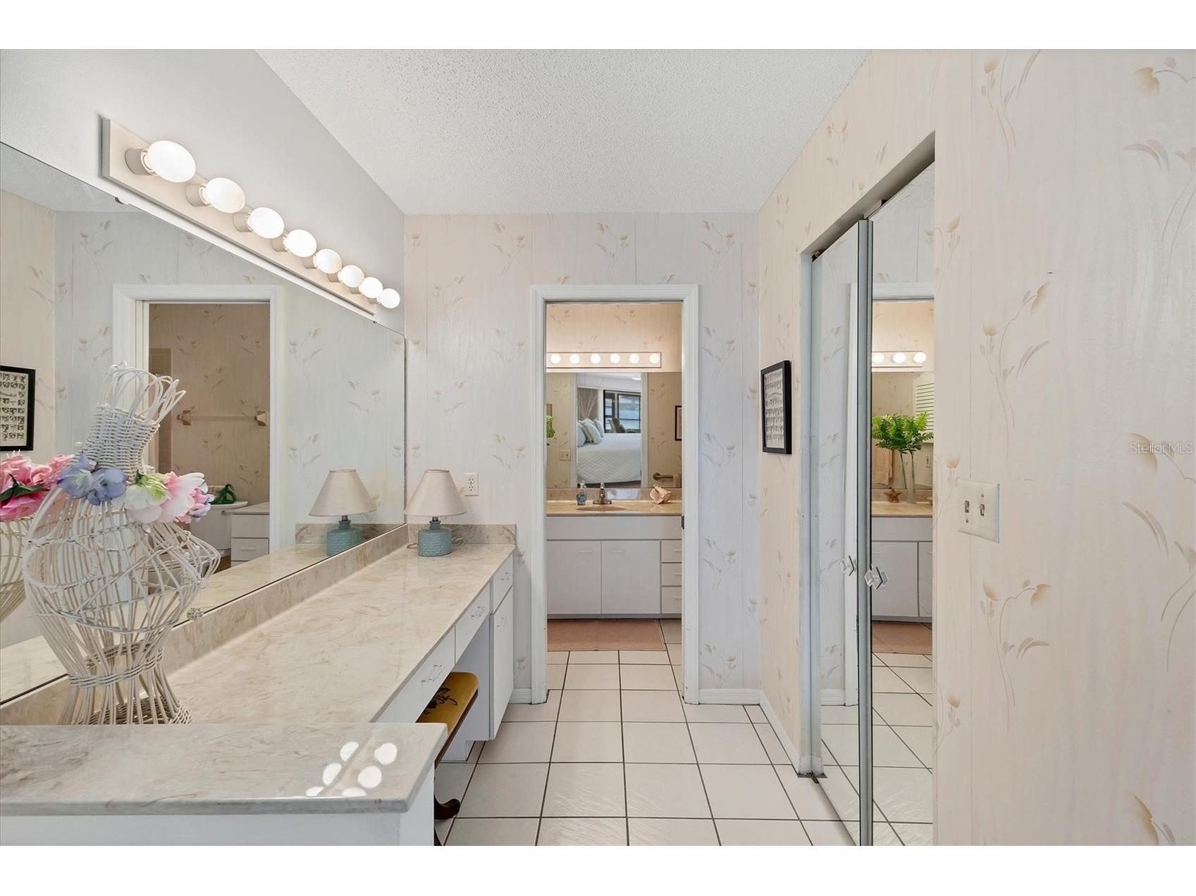 6650 Schooner Bay Circle #6650 Sarasota FL 34231 A4683877 image19