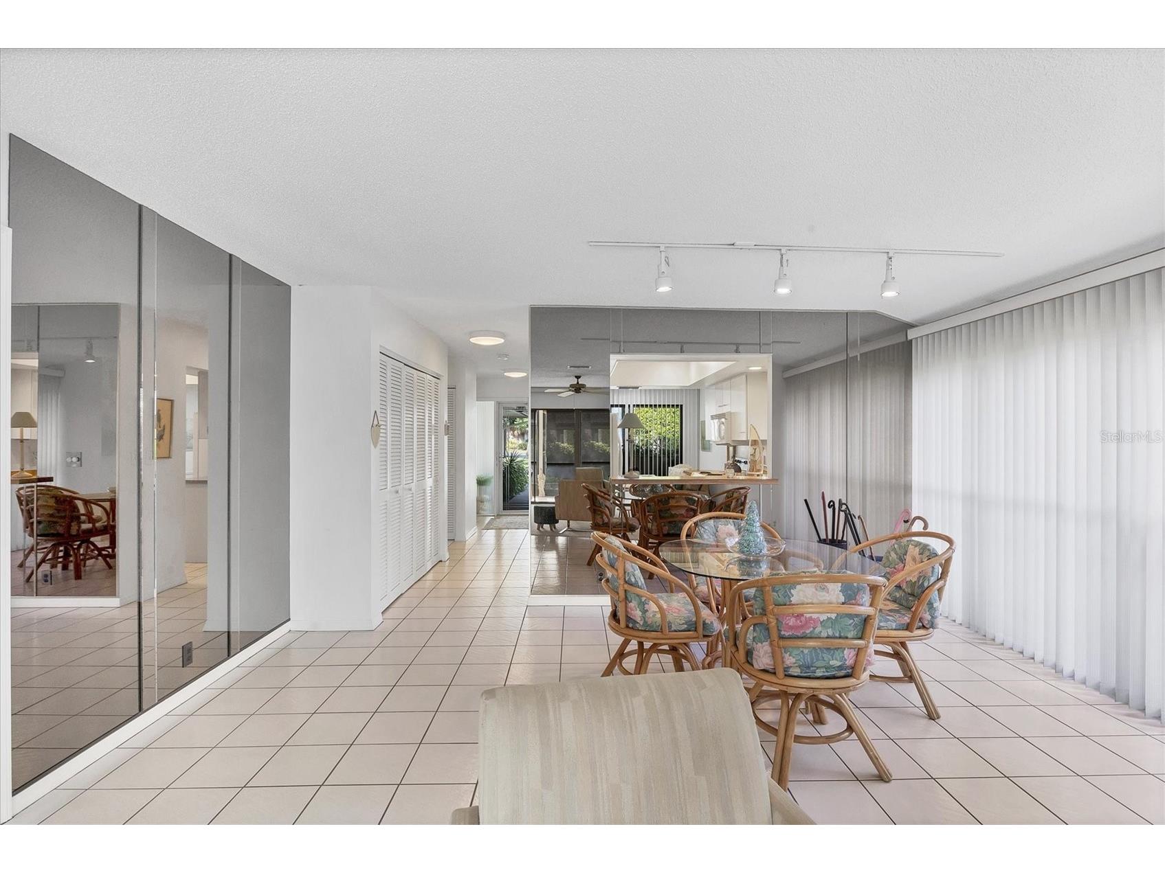 6650 Schooner Bay Circle #6650 Sarasota FL 34231 A4683877 image8