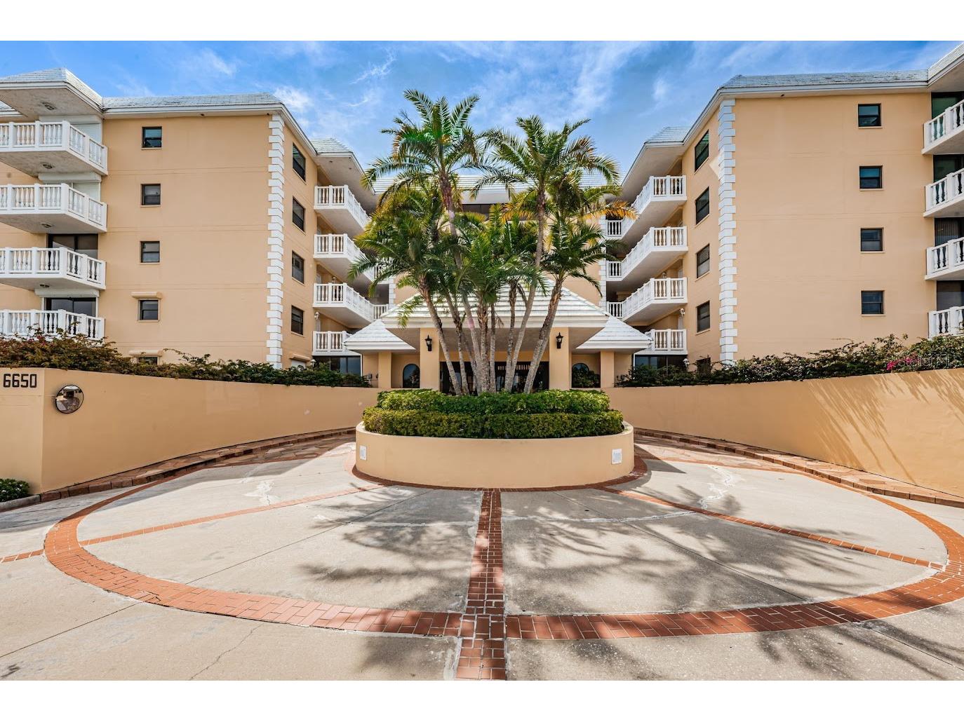 6650 Sunset Way #105 Saint Pete Beach FL 33706 TB8476903 image2