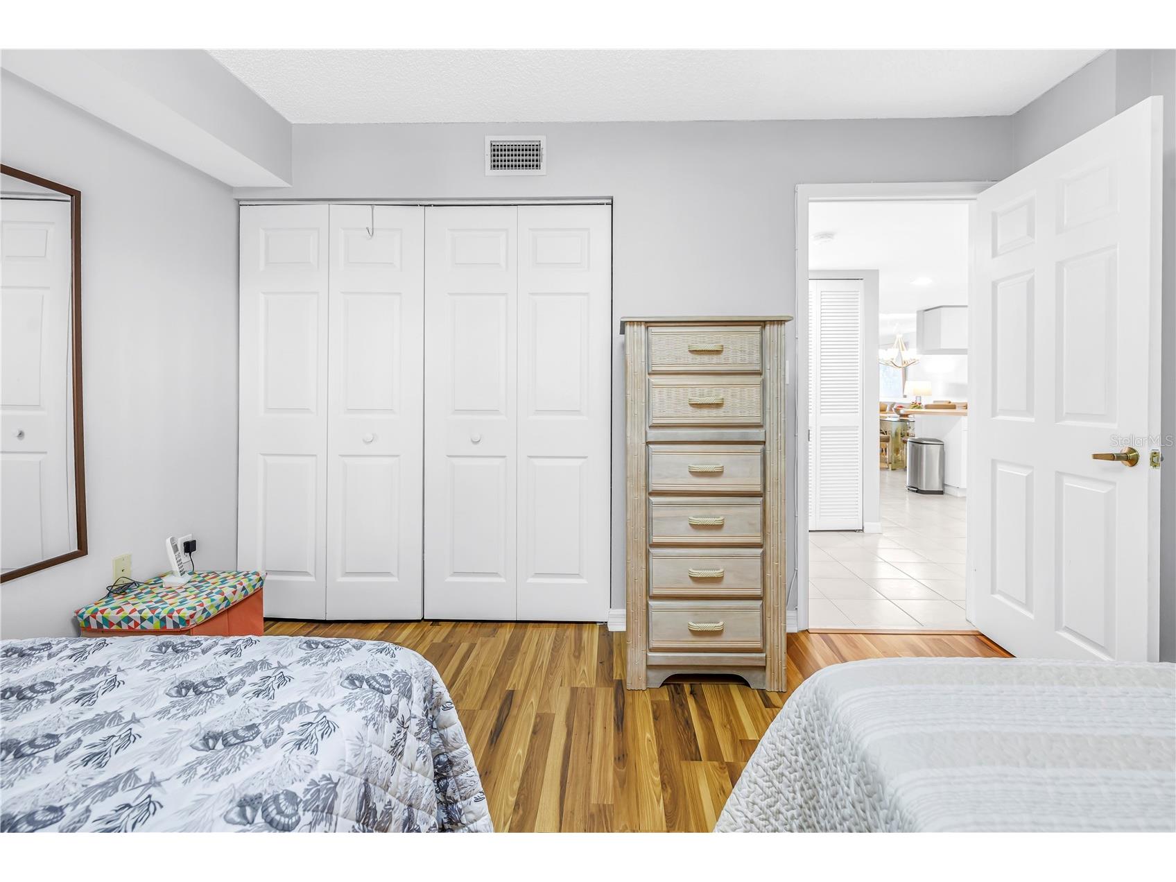 6650 Sunset Way #105 Saint Pete Beach FL 33706 TB8476903 image26