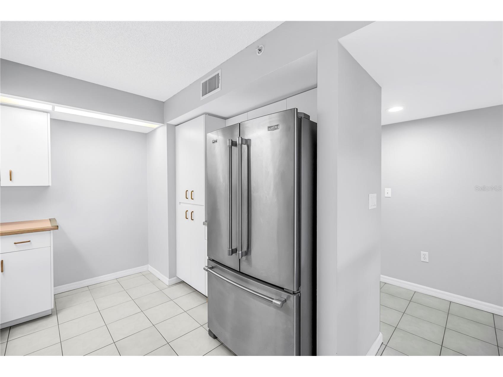 6650 Sunset Way #105 Saint Pete Beach FL 33706 TB8476903 image7