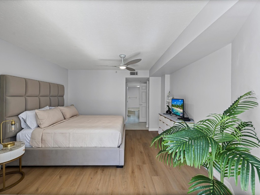 6650 Sunset Way #204 Saint Pete Beach FL 33706 TB8458222 image15