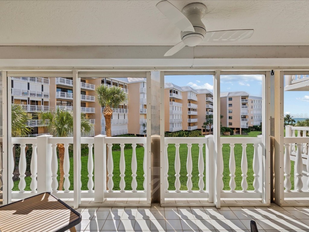 6650 Sunset Way #204 Saint Pete Beach FL 33706 TB8458222 image23
