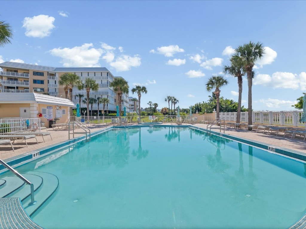 6650 Sunset Way #204 Saint Pete Beach FL 33706 TB8458222 image29