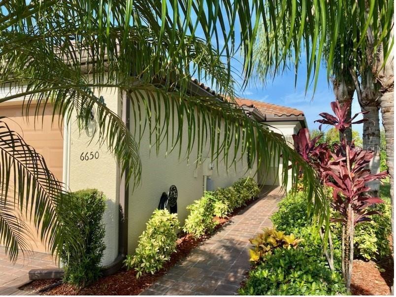6650 Willowshire Way Bradenton FL 34212 A4674146 image1