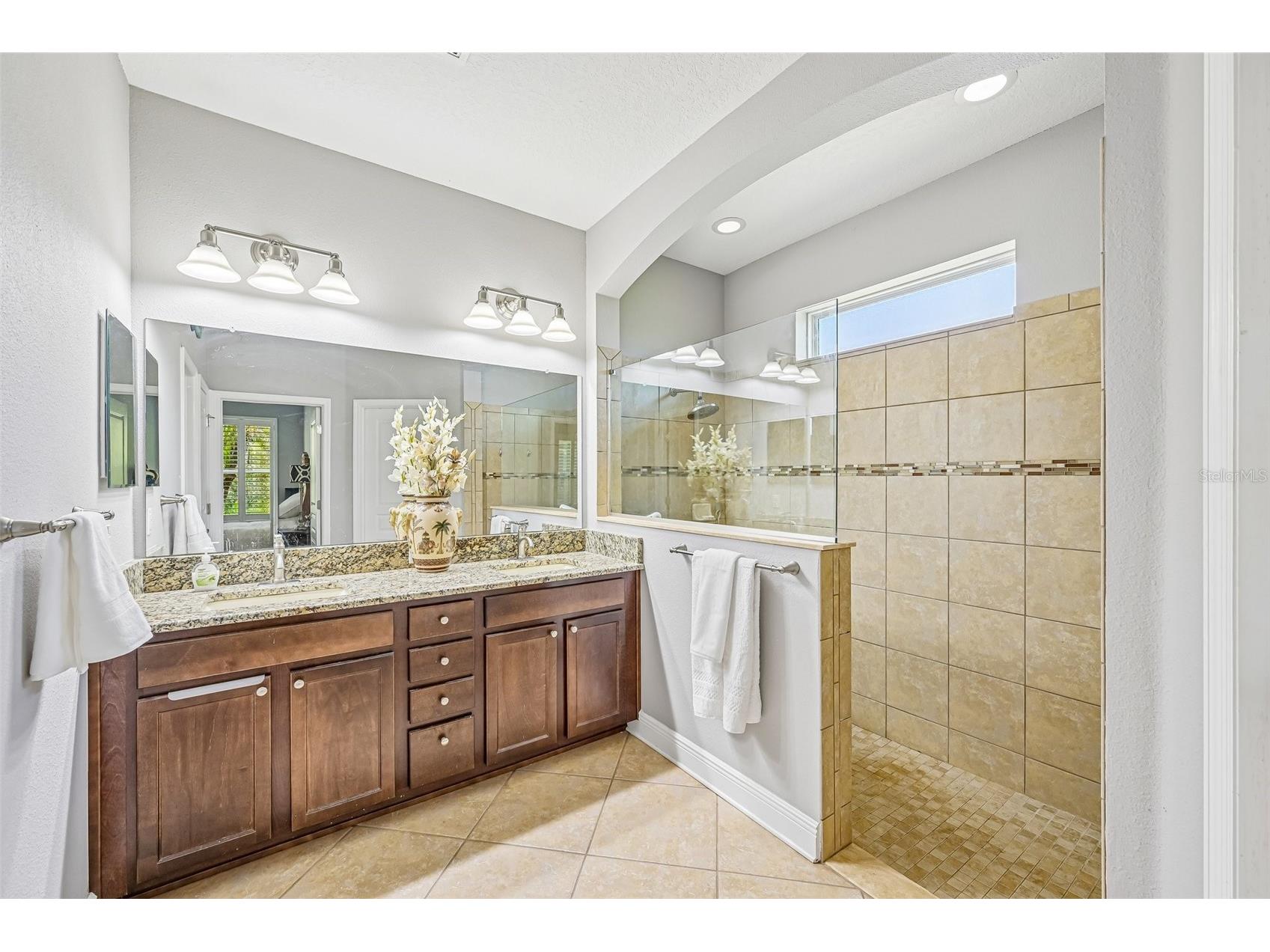 6651 Current Drive Apollo Beach FL 33572 TB8489923 image14