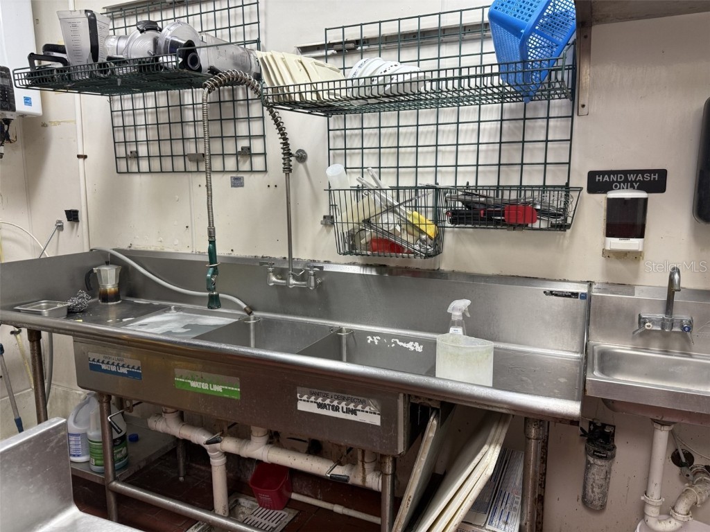 6651 S Semoran Boulevard Orlando FL 32822 O6347699 image10