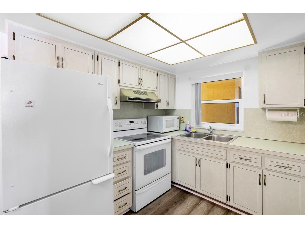 6651 Sunset Way #9 Saint Pete Beach FL 33706 TB8439207 image9