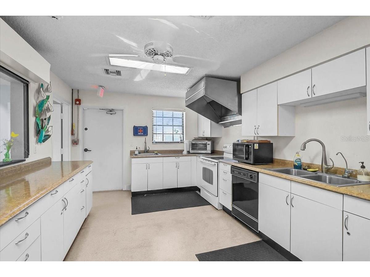 6652 Thorman Road Port Charlotte FL 33981 A4692591 image25