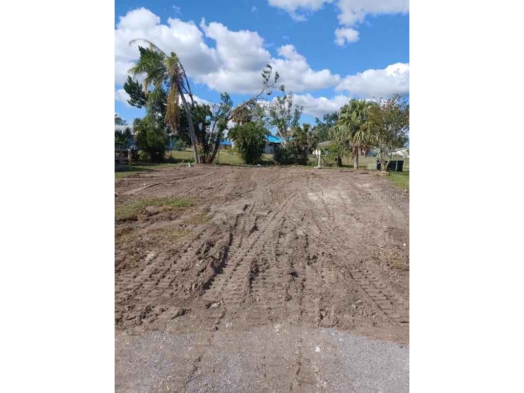 6653 Keystone Court North Port FL 34287 C7468869 image1