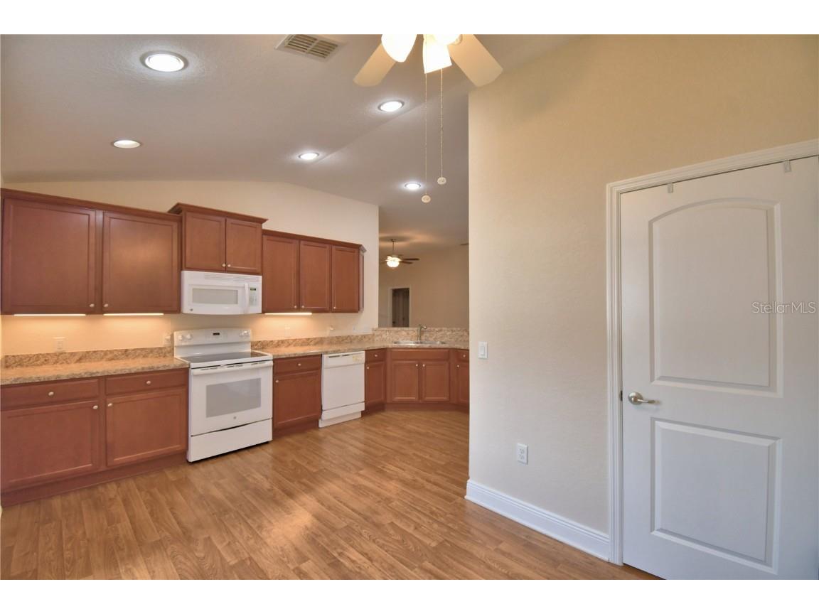 6654 Crescent Loop Winter Haven FL 33884 L4955793 image14