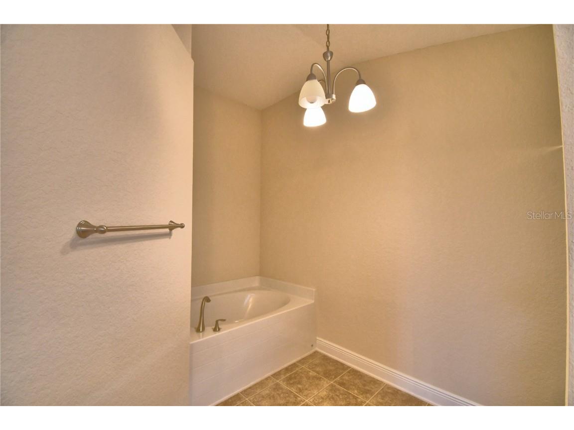 6654 Crescent Loop Winter Haven FL 33884 L4955793 image22