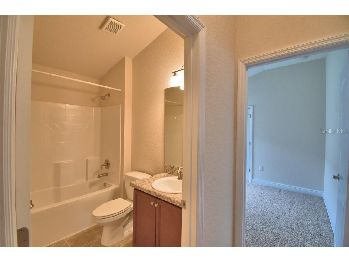 6654 Crescent Loop Winter Haven FL 33884 L4955793 image38