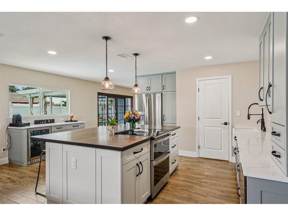 6655 12th Terrace N Saint Petersburg FL 33710 TB8414463 image14