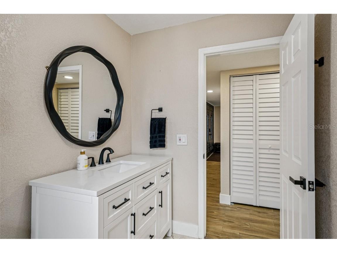 6655 12th Terrace N Saint Petersburg FL 33710 TB8414463 image23