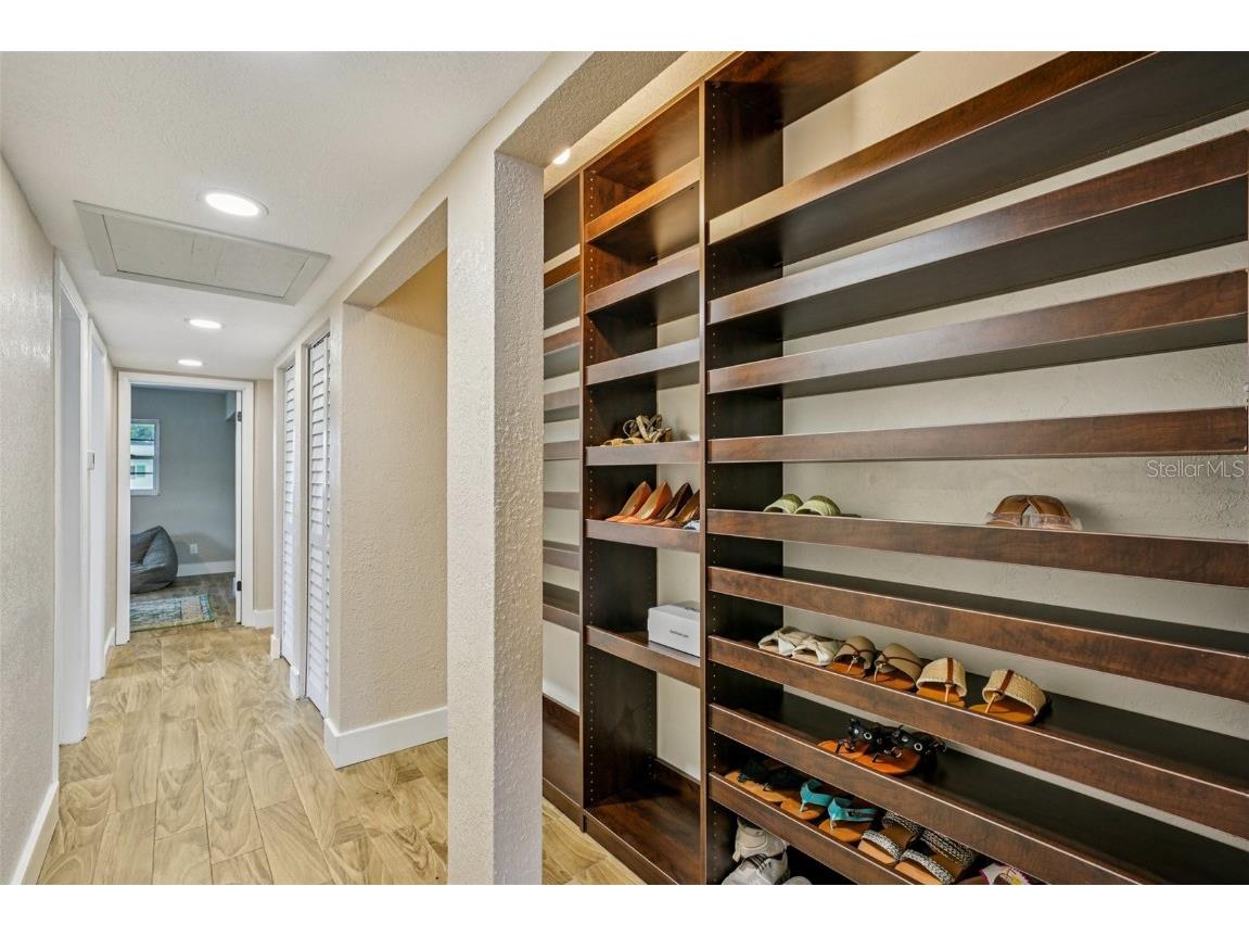 6655 12th Terrace N Saint Petersburg FL 33710 TB8414463 image24