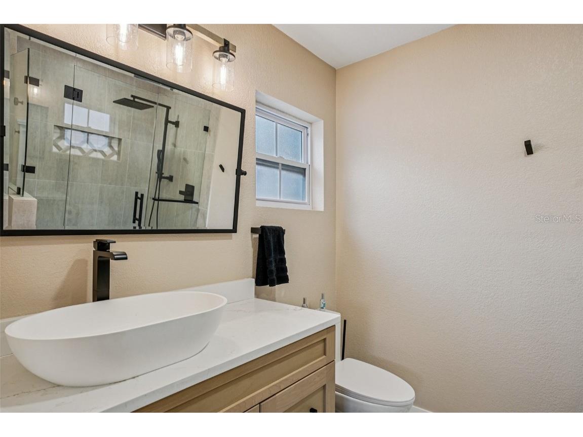 6655 12th Terrace N Saint Petersburg FL 33710 TB8414463 image32