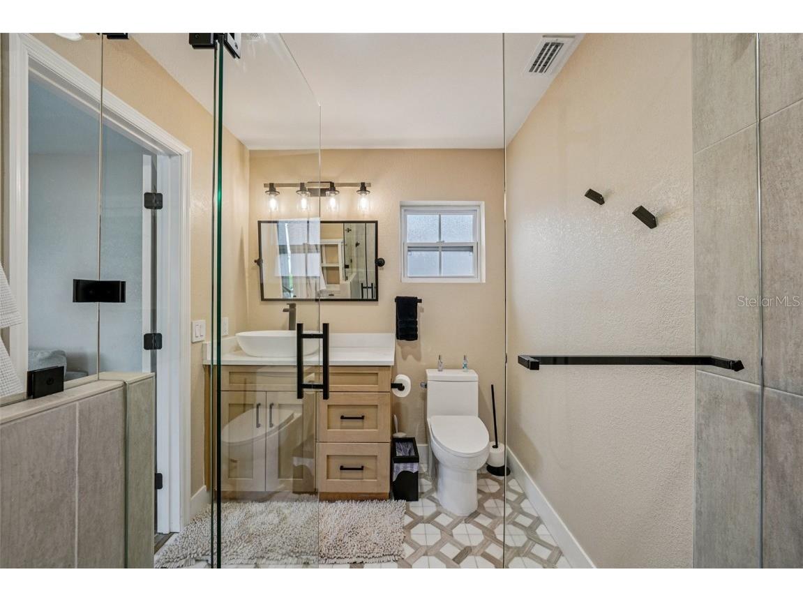 6655 12th Terrace N Saint Petersburg FL 33710 TB8414463 image35