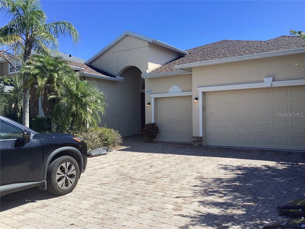 6655 38th Lane E Sarasota FL 34243 A4643179 image1
