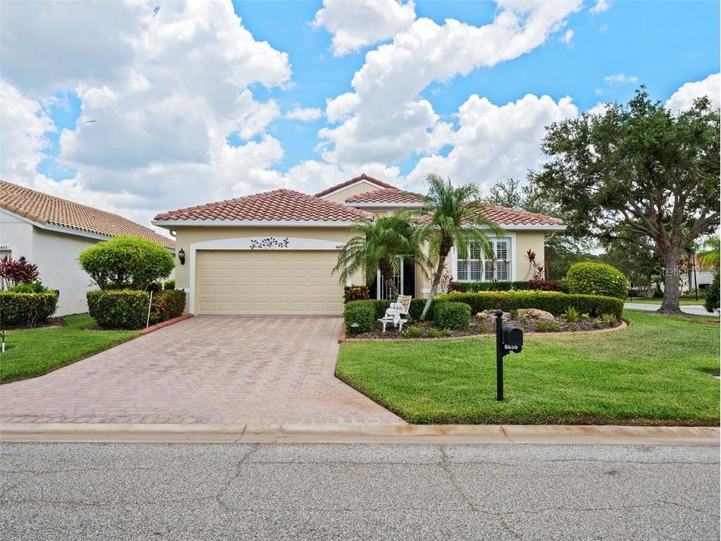 6655 41st Street Circle E Sarasota FL 34243 A4611776 image1