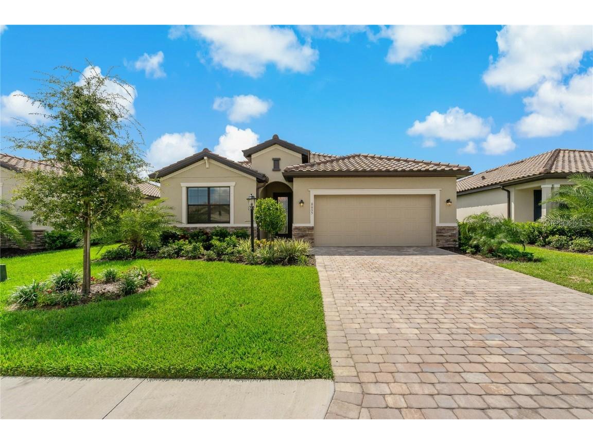 6655 Clairborne Lane Bradenton FL 34211 A4574026 image1