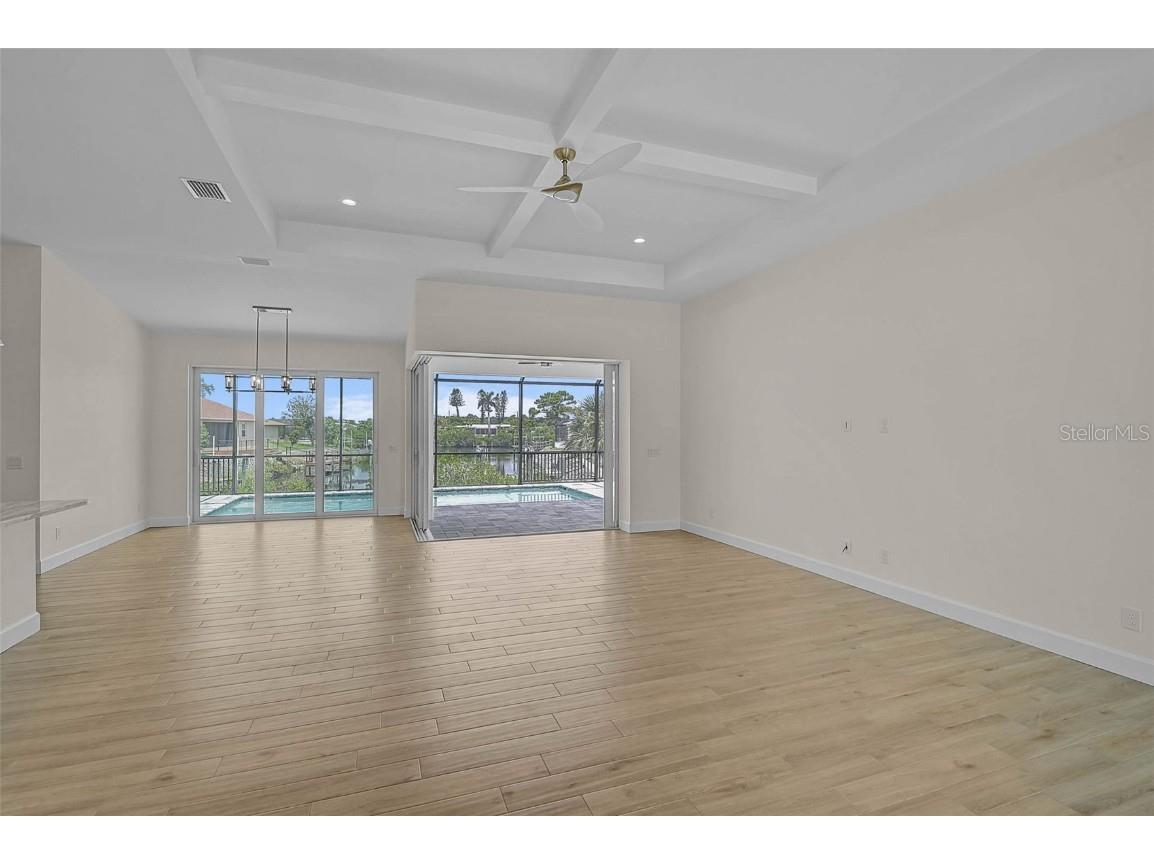 6655 Pan American Boulevard North Port FL 34287 N6139686 image10