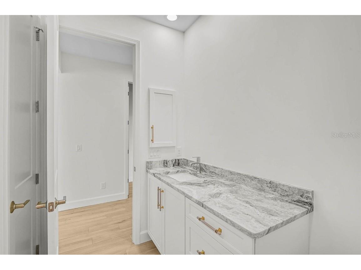 6655 Pan American Boulevard North Port FL 34287 N6139686 image28