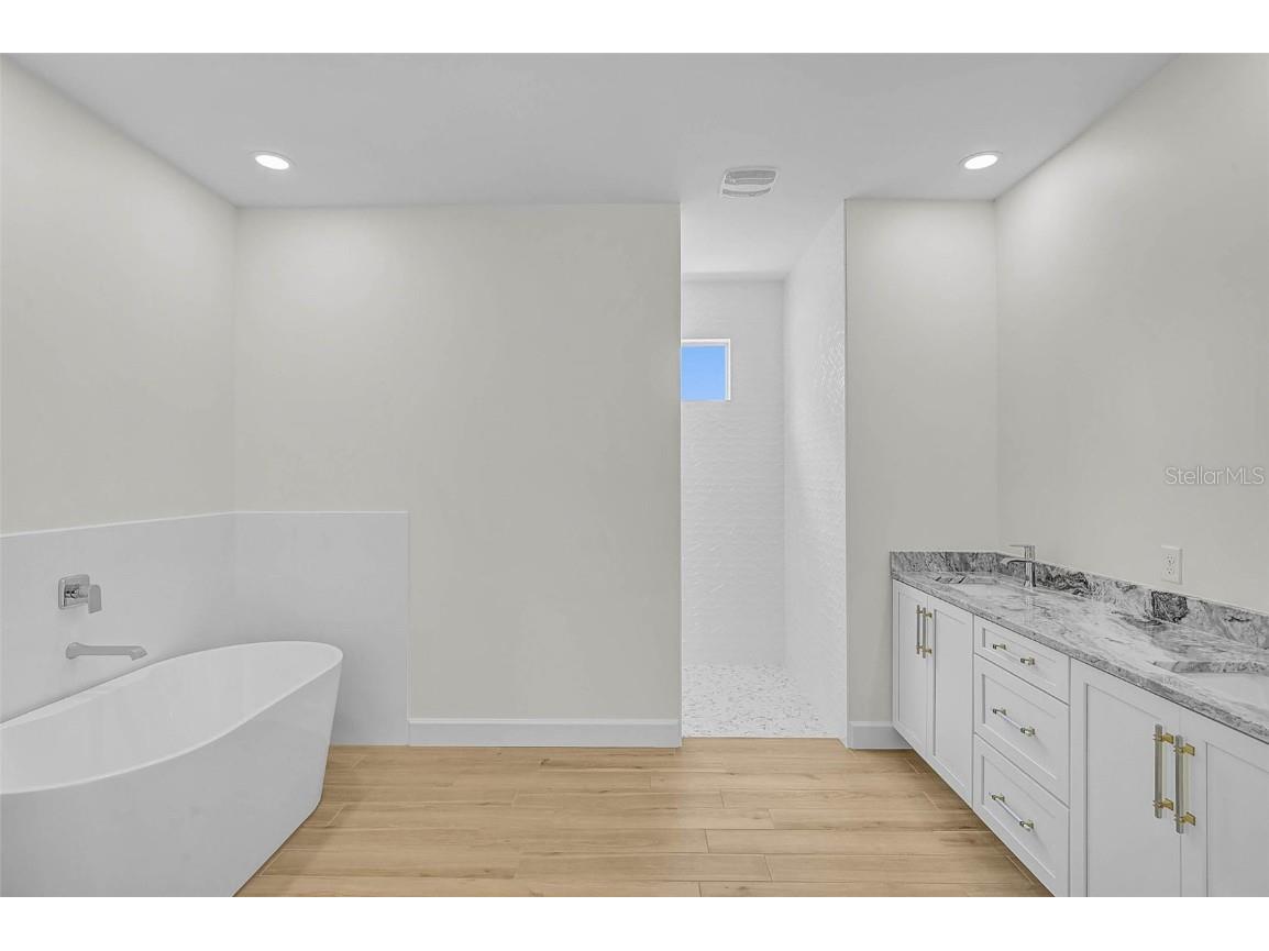 6655 Pan American Boulevard North Port FL 34287 N6139686 image40