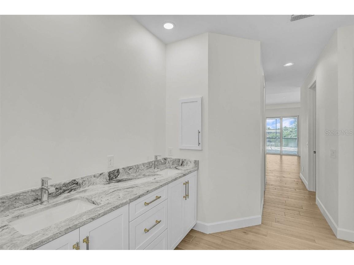 6655 Pan American Boulevard North Port FL 34287 N6139686 image41