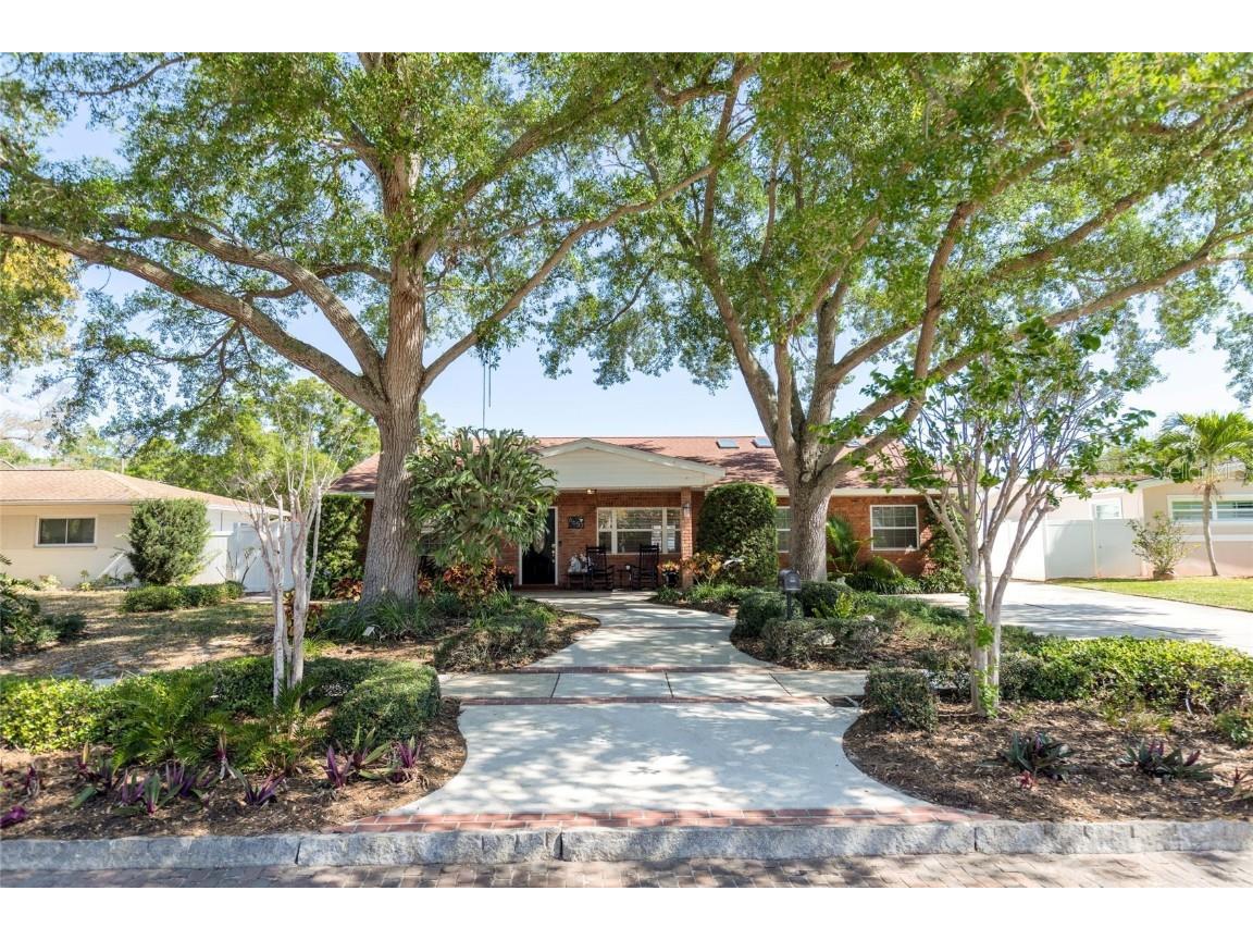 6657 Bougainvilla Avenue S Saint Petersburg FL 33707 U8195072 image1