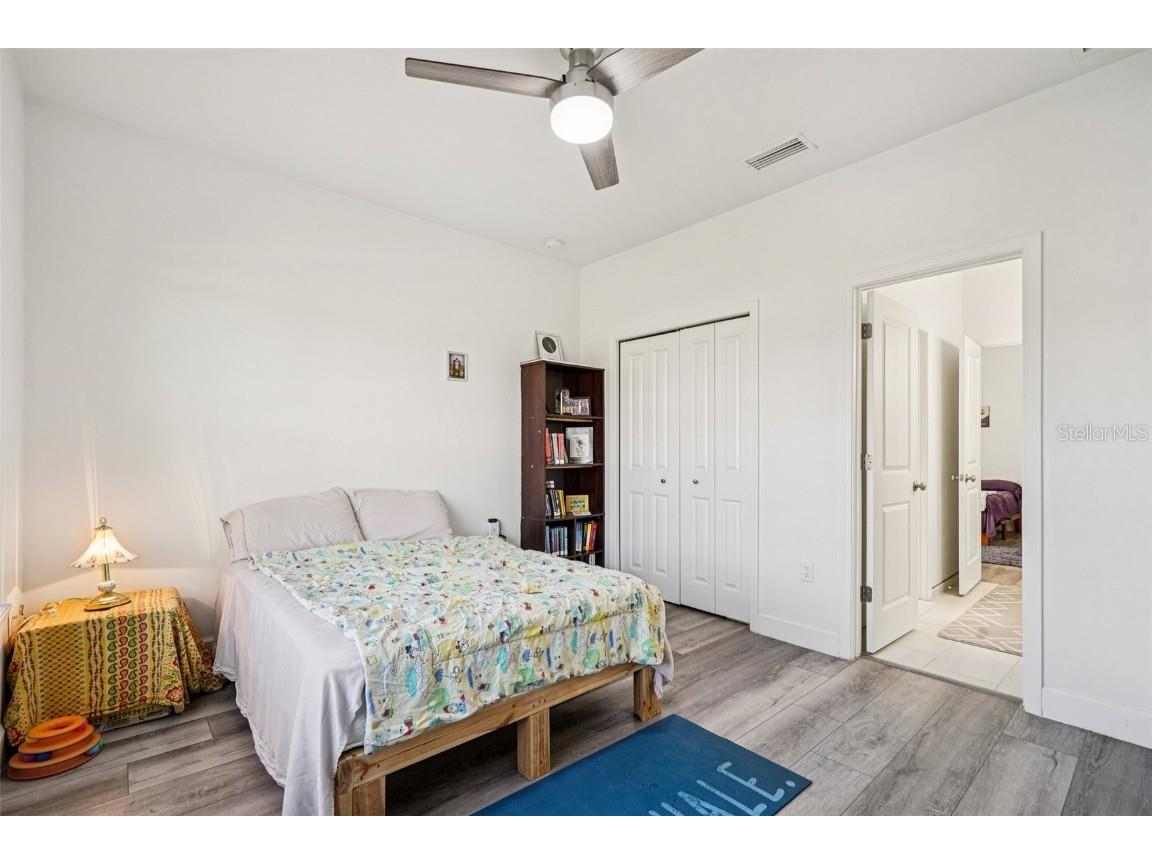 6657 SW 15th Place Gainesville FL 32607 O6370042 image16