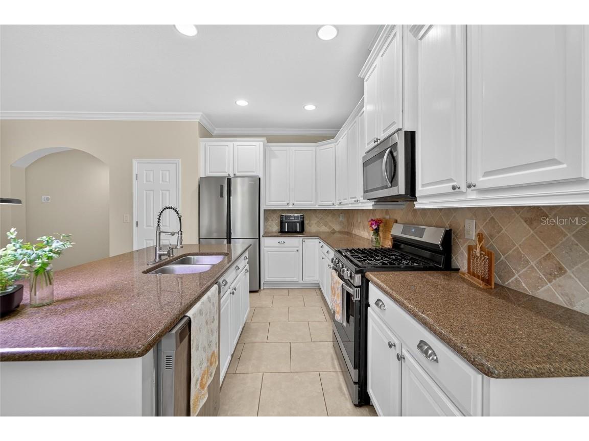 6659 Current Drive Apollo Beach FL 33572 TB8428139 image23