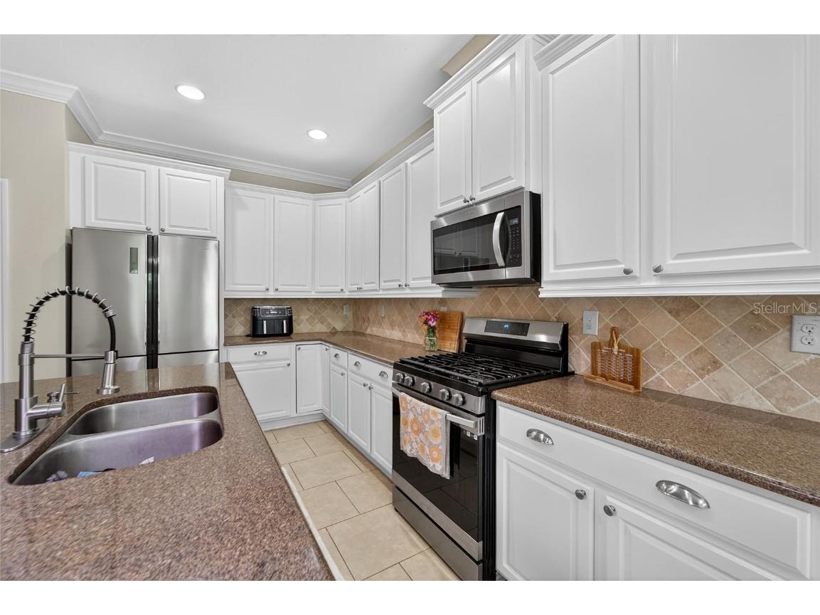 6659 Current Drive Apollo Beach FL 33572 TB8428139 image24