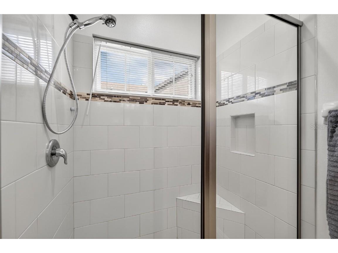 6659 Current Drive Apollo Beach FL 33572 TB8428139 image32