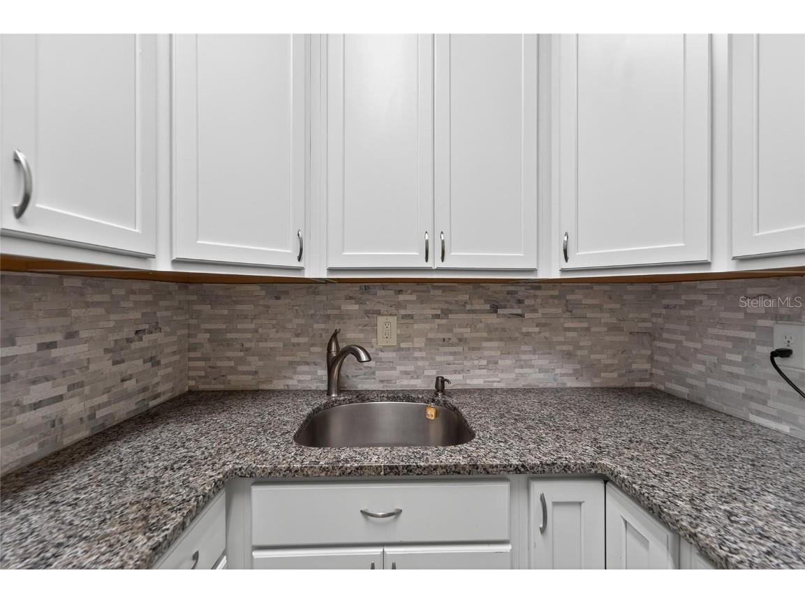 6659 Current Drive Apollo Beach FL 33572 TB8428139 image36