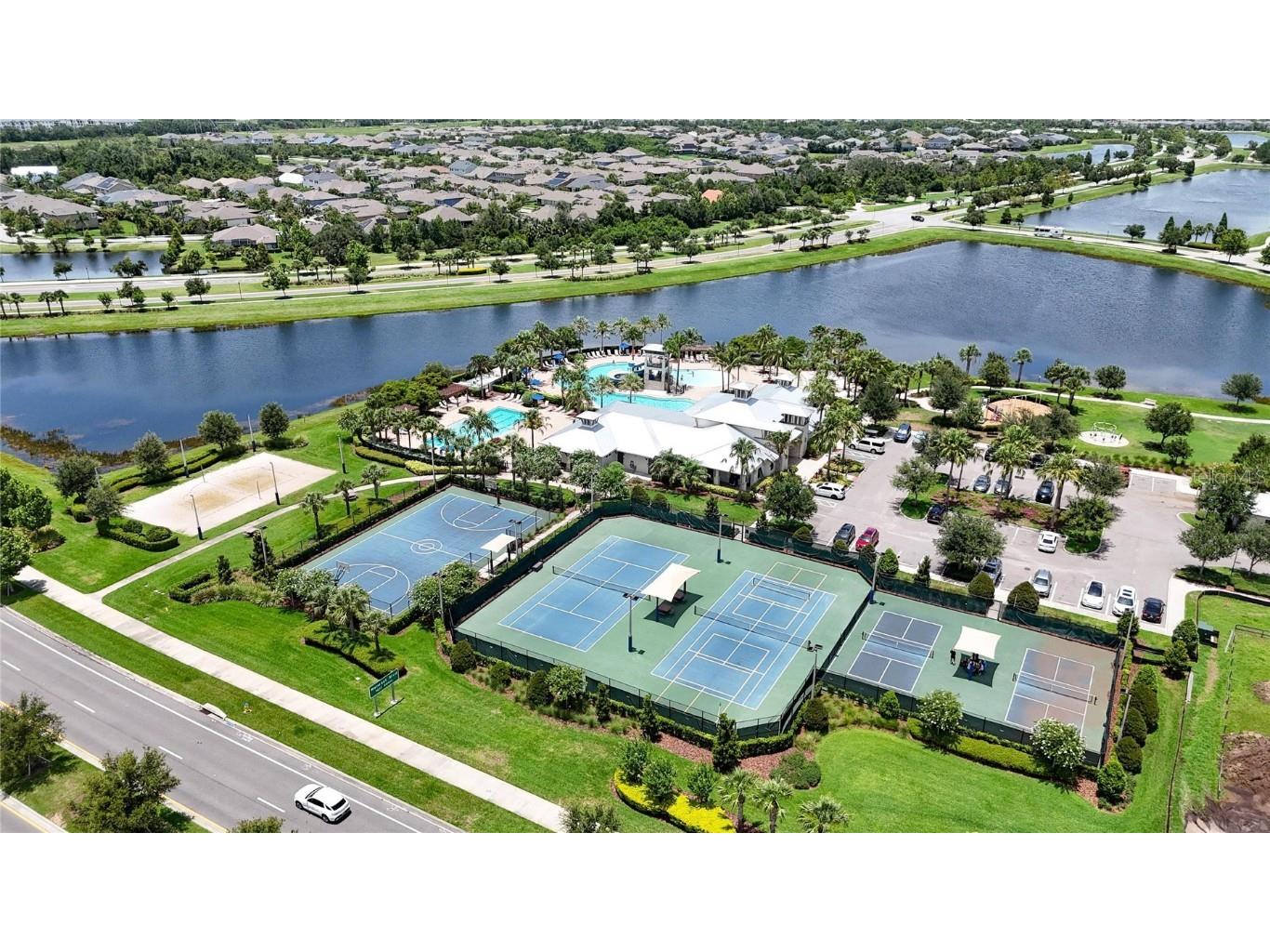 6659 Current Drive Apollo Beach FL 33572 TB8428139 image59