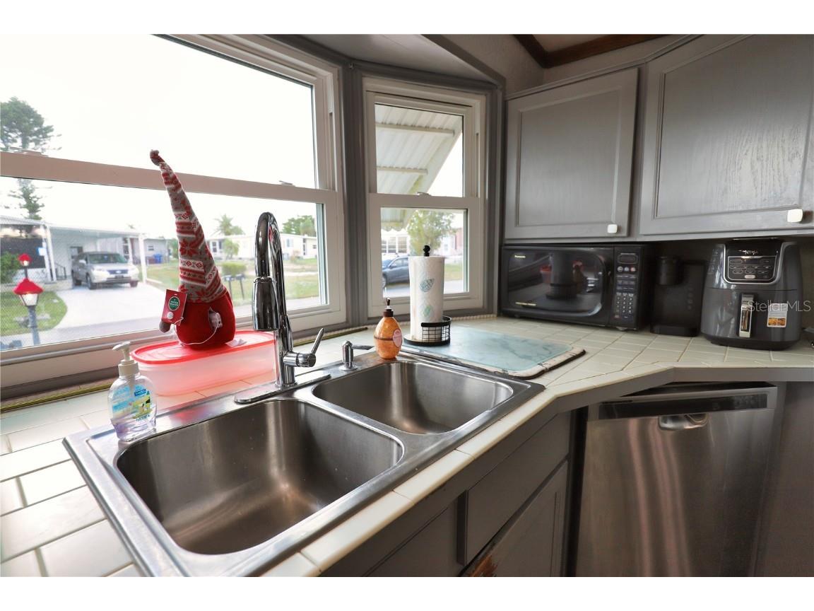 666 Alvarado North Port FL 34287 TB8326516 image17