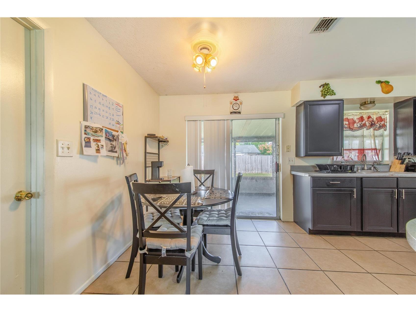 666 Florida Parkway Kissimmee FL 34743 P4937699 image12