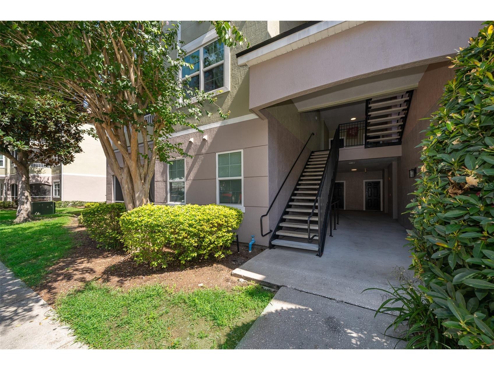 6663 Queens Borough Avenue #101 Orlando FL 32835 O6407430 image2